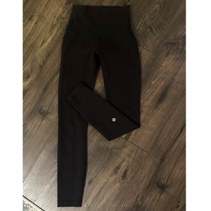 Lululemon Wunder Train leggings
